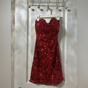 Ladies Red Sequined Strapless Dress